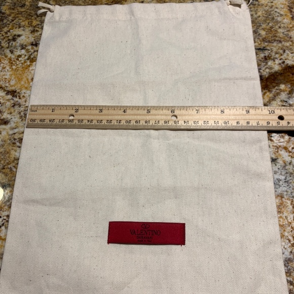 NEW & AUTHENTIC VALENTINO GARAVANI DUSTBAG - Picture 3 of 4